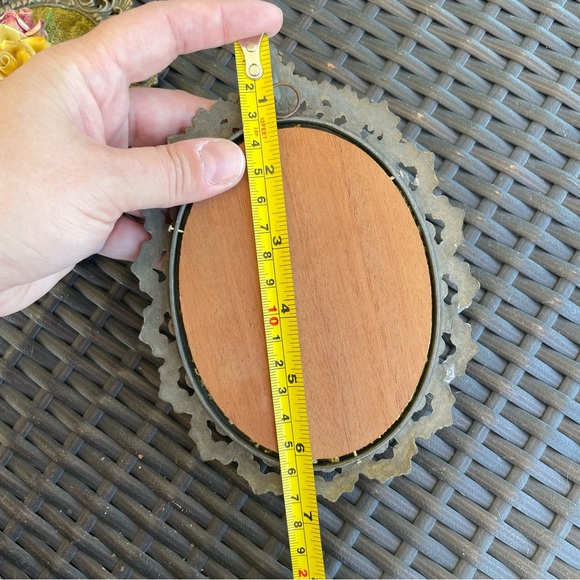 VINTAGE Set of 2 Capodimonte Porcelain Framed 3D Floral Mural Wall Plaques - Picture 12 of 16